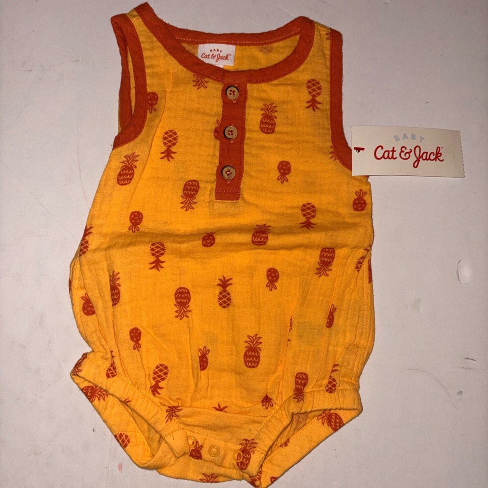 NWT Cat & Jack size 3-6 months